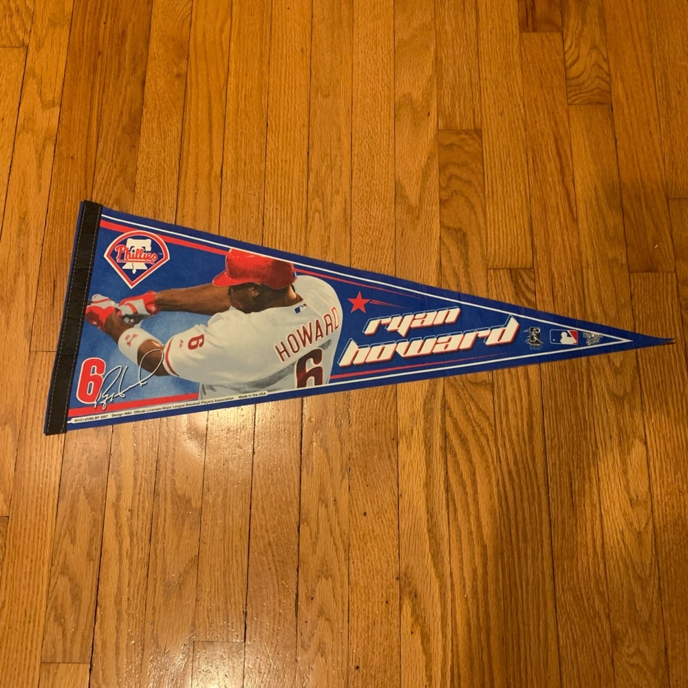 2007 WinCraft Philadelphia Phillies Ryan Howard MLB Pennant Flag